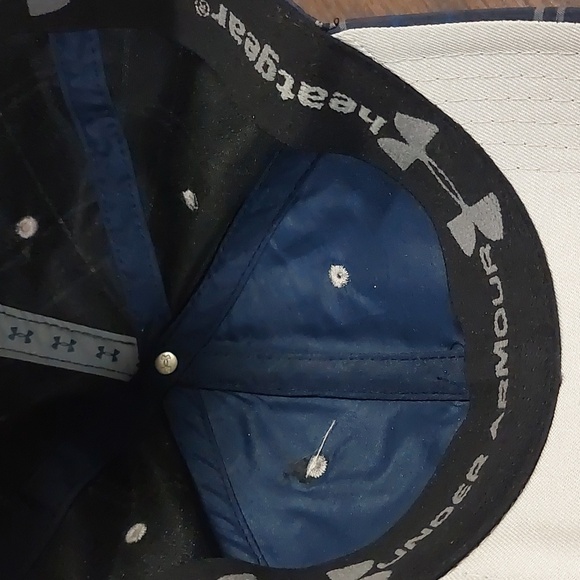 Under Armour Plaid Sports Cap - Picture 5 of 6